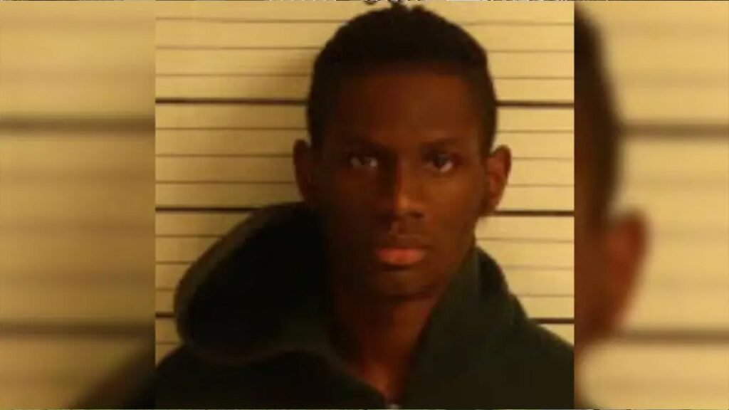 Tennessee child abuse fugitive surrendered to police after 45 terrifying minutes in freezing temperatures. - The Hard News Daily