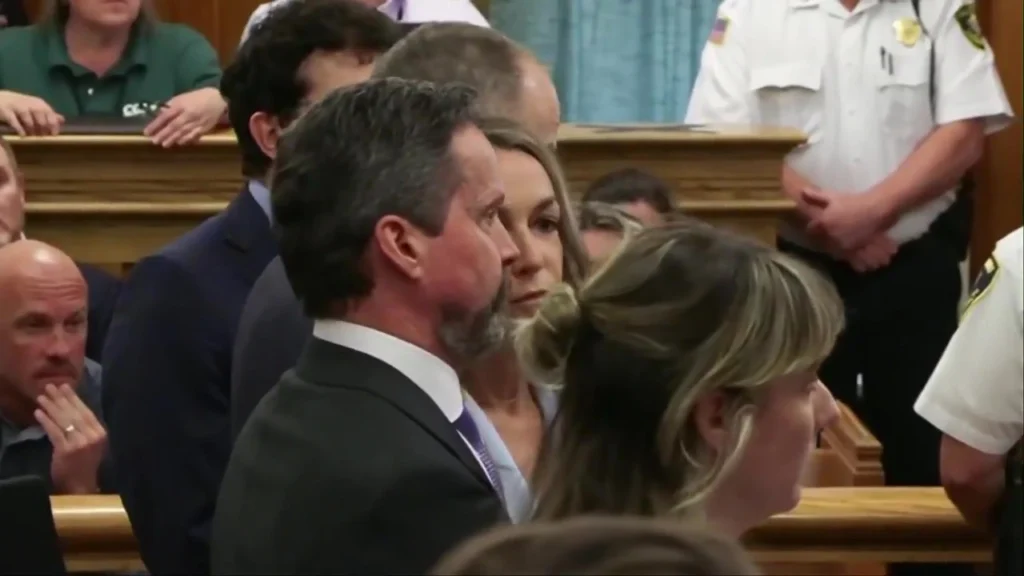 Karen Read in courtroom awaiting verdict